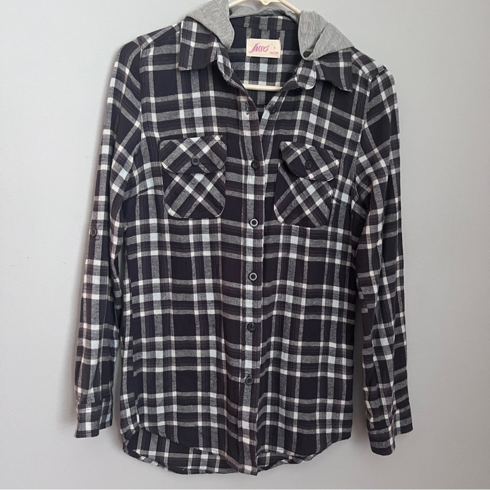 Inso Collection Blk, Wht & Grey Plaid  Flannel with Detachable Hood EUC